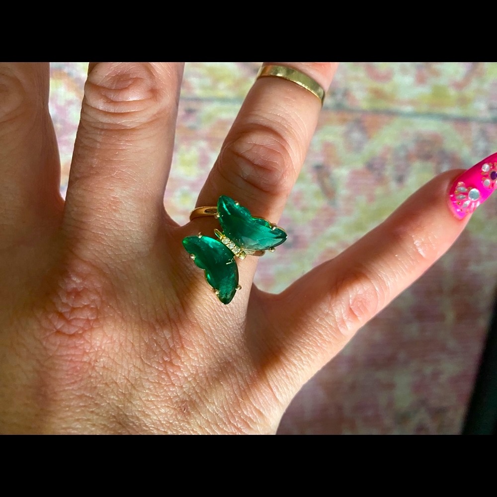 Butterfly 🦋 Ring - Picture 2 of 10